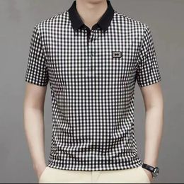 Zomermannen plaid Polo shirt met korte mouwen koreon basic streetwear mode mannelijke kleding zakelijk sociaal casual losse tops 2023 240429