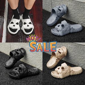 Zomerslippers voor heren en dames Effen kleur Schedelkop Sandalen met platte hak van Yueyuxtln Designer Hoge kwaliteit modeslippers Waterdichte strandsportslippers GAI