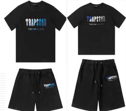 T-shirts d'été pour hommes Marque TRAPSTAR Vêtements T-shirt Survêtement Ensembles Harajuku Tops Tee Drôle Hip Hop Couleur T-shirt Plage Shorts Décontractés Conception de flux de marée 667ess