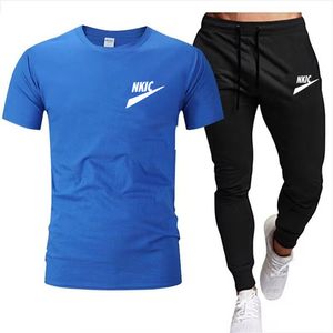 Survêtements d'été pour hommes Ensemble de deux pièces T-shirts et pantalons de survêtement décontractés Ensembles de sport pour hommes Costume de sport à manches courtes pour hommes Survêtement Outwear