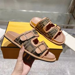 Summer Men Slippers Platform Heels Designer Sliders Two Buckle Mules Fashion Canvas Real Leather Gladiator Beach Dia's