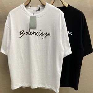 T-shirt d'été pour hommes et femmes Paris designer personnalisé motif imprimé lettre dessinée à la main col rond coton respirant de haute qualité style noir et blanc T-shirt