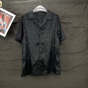 Camisas de diseñador para hombres de verano camiseta hombre Tees Cardigan Impresión de letra Fashion Manges Short Top Sales Top Top de vacaciones de lujo