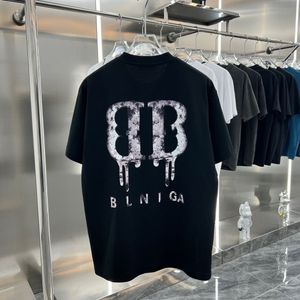 Été Hommes Designers T-shirt Homme Femme T-shirts Designer avec des lettres imprimées à manches courtes Chemises d'été Hommes T-shirts en vrac S-2XL