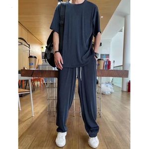 Summer Mens Korean Fashion Loose Silk Tracksuit Elastic Breathable Brouthing Filhy Tshirt Pantalon à volants