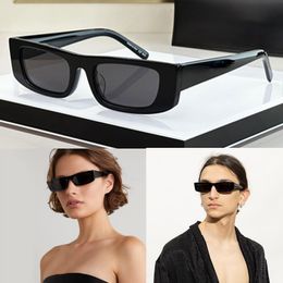 Zomer heren luxe klein frame zonnebrillen voor dames modetrends Cat Eye Designer tinten gepersonaliseerde casual veelzijdige strandbril SL553 553