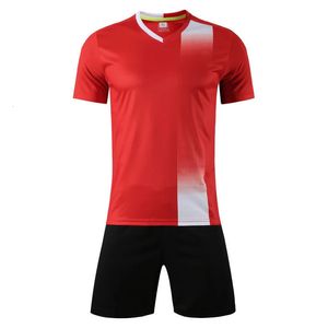 Summer Mens à manches courtes Soccer Jersey Suisse de football rapide Suisses de football Coll Training Competition Breathable Uniforms sets 240523