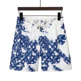 Summer Shorts Diseñador de deportes casuales Men de secado rápido Pantalones de playa Letras en blanco y negro Impresión corta