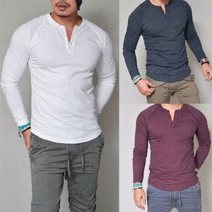 Été hommes coupe ajustée col en V t-shirts courts hauts décontractés solide à manches longues Muscle Tee vêtements quotidiens hauts 220813