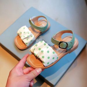 Zomer nieuwe 2022 kinderen gegolfden pu polka dot kinderen mode casual sandalen voor meisjes open-tenen schattige eenvoudige Japanse flat