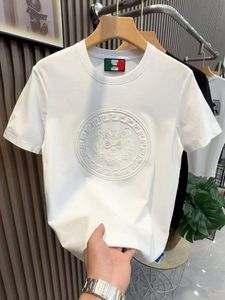 Été nouvelle marque de mode hommes tête de tigre à manches courtes en coton de soie coupe ajustée en trois dimensions T-shirt brodé haut blanc demi-manche