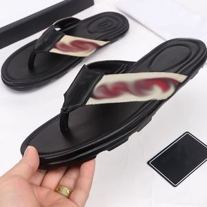 NOUVEAU créateur de mode Summer des tongs multiples de haute qualité pour l'homme et les femmes Splice en cuir confort Casual Anti-slip Soft Soft Soled Talon Plempères DD0417G 38-45 6