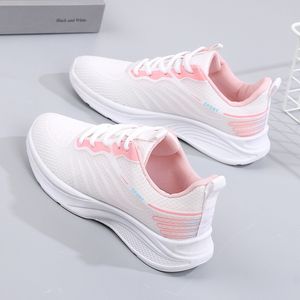 Été nouveau produit chaussures de course designer pour femmes baskets de mode blanc noir rose surface en maille femmes baskets de sports de plein air sneaker GAI chaussures de plein air