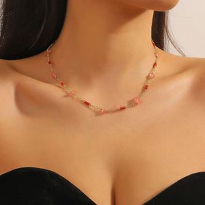 Nouveau printemps d'été avec collier de perle Instagram à double couche en pierre écrasée