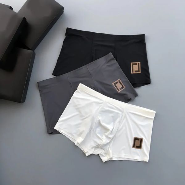 Summer New Style Designer Underwear Boxers para hombres calzoncillos transpirables 3 pcs con caja.