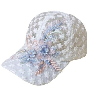 Été extérieur designer dames en dentelle de baseball Cape brodée Fleurs de la langue de canard respirante du chapeau de canard