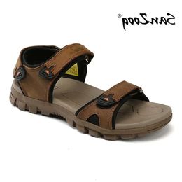 Sandales extérieures d'été Chaussures de plage en cuir masculin Designer Direct Shipme 9F5