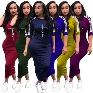 Zomer plus size jurken voor vrouwen mode streep patchwork kleding een stuk set hoge kwaliteit elegante luxe mode letter print straatkleding K8700