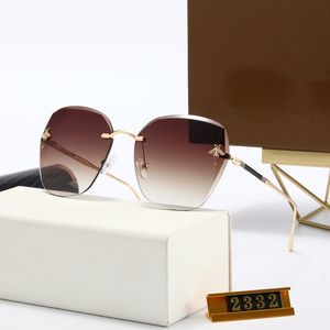 Polarizadas d'été Louilles de soleil de luxe Louilles de soleil hexagonales Gafas Lunetes de Soleil Femmes Designer Women With Box