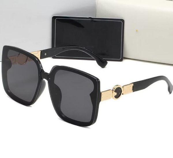Gafas de sol famosas de calidad de verano Gafas de sol de lujo para hombres Mujeres gafas de sol negras UV400 protección contra la radiación Gafas Lente Polaroid de metal Con caja