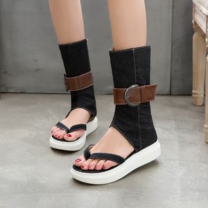 Été Sandales de filles romaines Denim Bouteille Gladiator Femmes Bottes Plat Heel Holiday Courtiers Filles Noires Casual Chaussures Taille 33-43 Livraison Gratuite