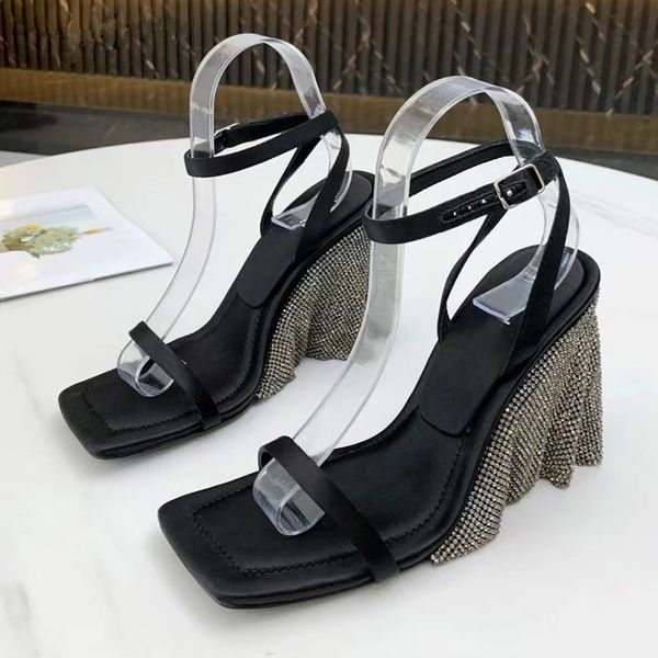 Été piste frange sandales femmes cristal strass bande étroite talons hauts praty banquet elegabt chaussures habillées 2021