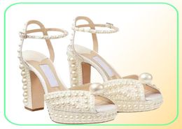 Летние свадебные туфли Sacaria, атласные сандалии на платформе с жемчугом, элегантные женские белые туфли для невесты на высоком каблуке с жемчугом, Pum5770021