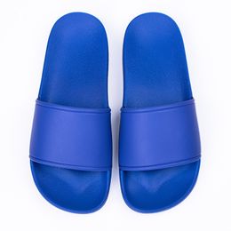 Sandales et pantoufles d'été pour hommes et femmes, en plastique, à usage domestique, plates, souples, décontractées, chaussures mules d'intérieur bleues