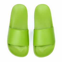 Sandales et pantoufles d'été pour hommes et femmes, en plastique, à usage domestique, plates, souples, décontractées, chaussures vertes