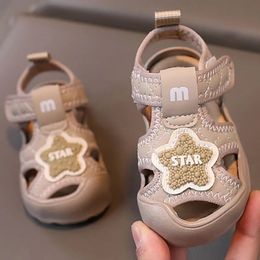 Sandales d'été pour bébés garçons filles Vintage Fashion Toddler Chaussures pour bébé Born Softsoled First Footwear for Kids Sandal 240409