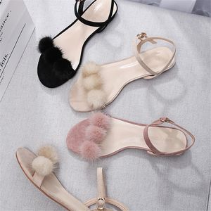 Zomer sandalen voor vrouwen pluizig bont bal enkel riem vierkant hoge hakken 3,5 cm / 6 cm faux suede effen zwart roze beige sandalen 210520