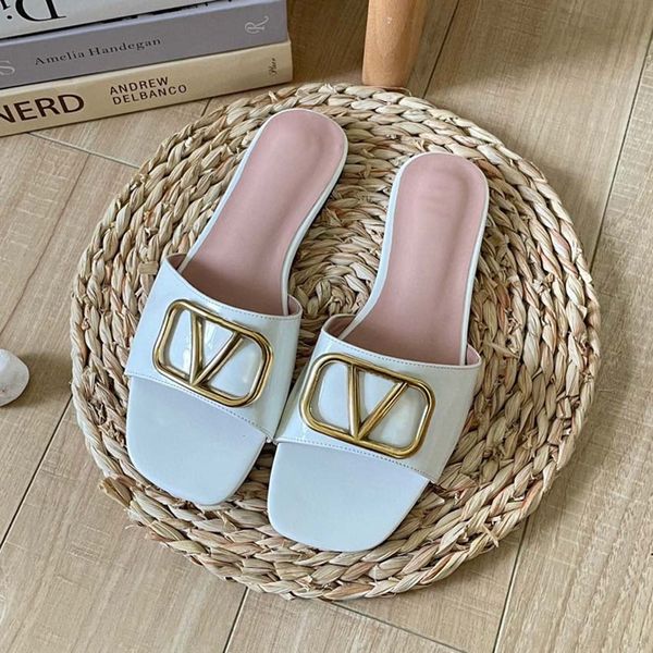 yeezys slide sandales d'été Pantoufles multicolores Motifs et couleurs classiques shoal loisirs intérieur ensemble complet d'accessoires Diapositives fghfery