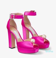Sandales d'été chaussures pour femmes en cuir suédé plate-forme pompes avec perle détaillant Peep Toe talons hauts dame robe fête mariage EU35-42