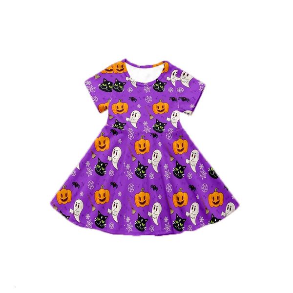 Robe plissée à manches courtes pour bébés filles, tissu en soie de lait, imprimé citrouille d'halloween, vente d'été, 240326