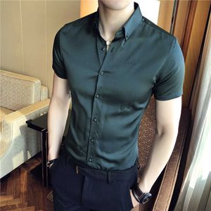 Zomer korte mouwen shirts heren zakelijke formele jurk shirts effen kleur slank casual shirt sociale party streetwear kleding 210527