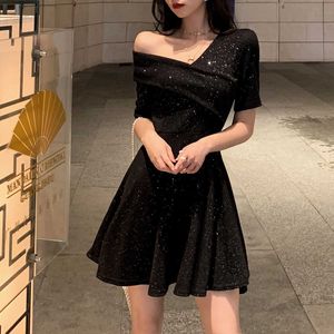 Zomer Korte Mouw Dames Slanke V-hals Sexy Casual Mode Korea Ulzzang Zwart Party Vintage Chic Dress 210608