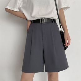 Zomer shorts voor vrouwen wijd been hoge taille zwarte losse Koreaanse stijl vintage vrouwelijke knielengte zwart grijze pak shorts durikies 220527