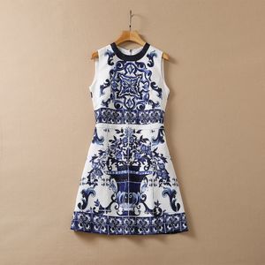 Mini vestido de verano sin mangas con cuello redondo y estampado de cachemira azul con paneles de jacquard, corto, elegante, informal, vestidos de porcelana azul y blanca 22Q151633