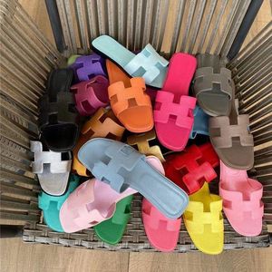 Zomer Slippers Schoenen Hoge Hak Sandalen Strand Flatbottom Nieuwe Klassieke Mode Vrouwelijke Lederen Platform Comfortabele 35-42 Mkjaa0001 UGe