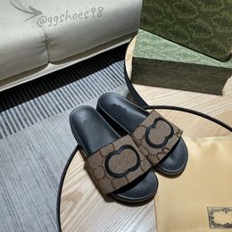 Zapatillas de verano Diapositivas Pisos Sandalias de plataforma Clásicos de goma Hombres Mujeres Diapositivas de brocado floral Mulas Chanclas Zapatos de playa Mocasines deslizadores