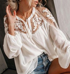 Zomer solide kleur chiffon sexy plus size shirts losse v-neck kanten hollow out borduurwerk blouses Koreaanse mode dames top