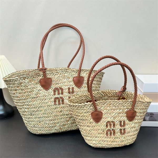 Sac de paille d'été Designer Grass Sacs tissés Femmes Basket Sac Plage Hands sacs Femelle Luxury Tote Sac Designers Sac Sac Fashion M Spols