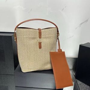 Diseñador de bolsas de cubo de paja de verano para mujeres un mango bolso de lujo con bolsillo de bolso pequeño bolsas playa bolsas de masa de cuero de vaca