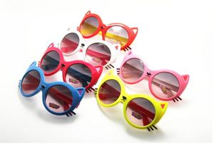 Style d'été 2017 nouvelle offre spéciale haute qualité enfants UV lunettes de soleil dessin animé chat animaux formes lunettes de soleil lunettes pour enfants 24 pcs/Lot