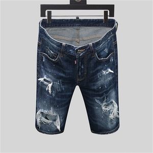 Zomerstijl DSQ -merk Italië jeans heren slanke korte mannen denim broek ritsstreepgat blauwe shorts voor mannen 210716