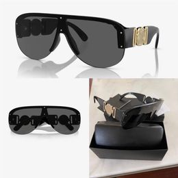 Gafas de sol de verano Hombre Mujer Unisex 4391 GB1 87 Gafas de sol Hombres Negro Oro Lentes Gris Oscuro Escudo 48 mm con caja232q