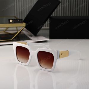 Zomer zonnebrillen mannen zonnebril bril glazen bril bril vrouwen mode lbriefglas 5 kleuren bril fashion vintage sierbrekje brillen buitentinten pc vierkant frame