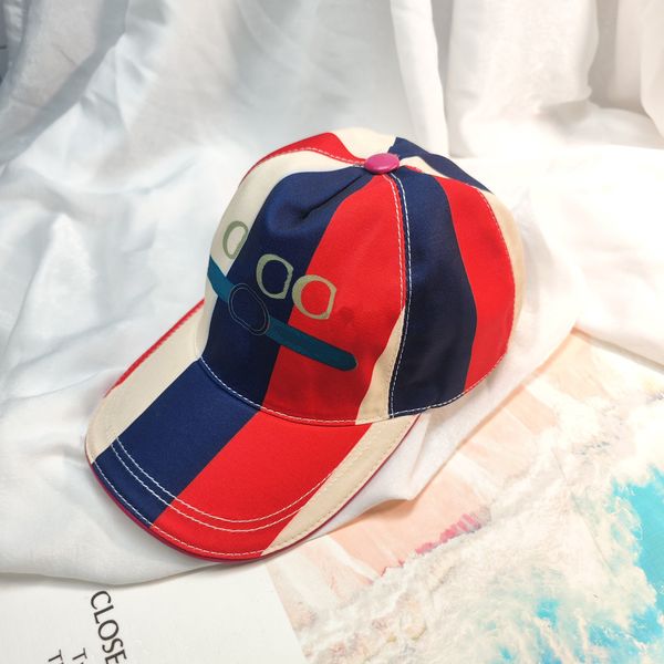 Parasol d'été sport Street Beach Mens Canvas Baseball Cap Designer Hats Womens Fitted Caps Fashion Letters Stripes Mens Luxury broderie Hat