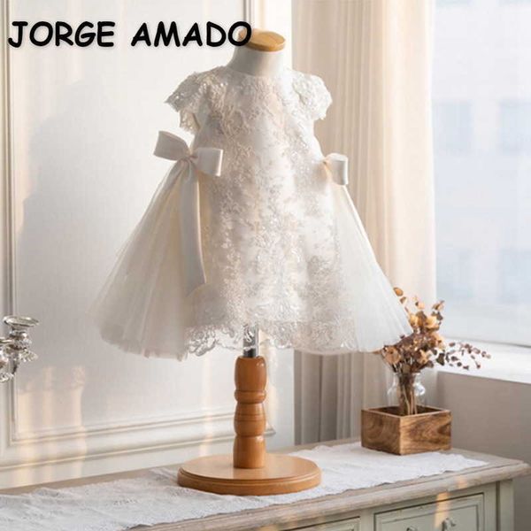 Été Adolescents Girl Party Robes Blanc Dentelle Sans Manches Bow Princesse Robe De Mariage Piano Effectuer Des Vêtements Formels E01 210610