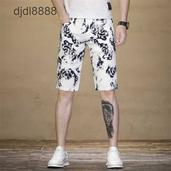 Summer mince denim pour hommes blancs d'ombre numérique étoile imprimement élastique slim slim jambe 5/4 shorts